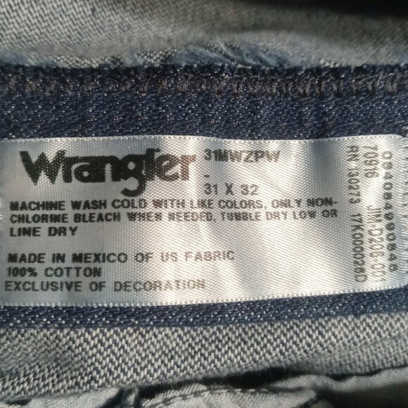 Wrangler Men's Cowboy Cut Relaxed Bootcut Western Jeans 31MWZPW Size 31x32 NWOT - Picture 7 of 7